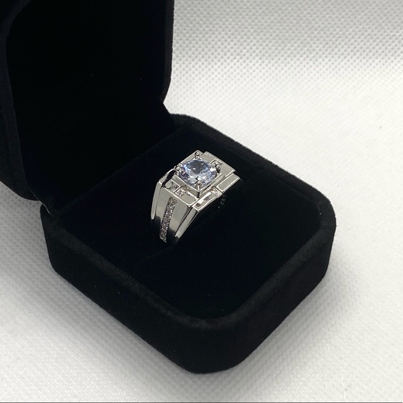 NEW 925 Silver Round Crystal Wide Band Ring - Picture 8 of 8